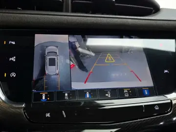 2023 Cadillac XT6 с пробегом 52 512 км