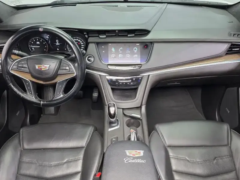 2019 Cadillac XT5 с пробегом 65 907 км