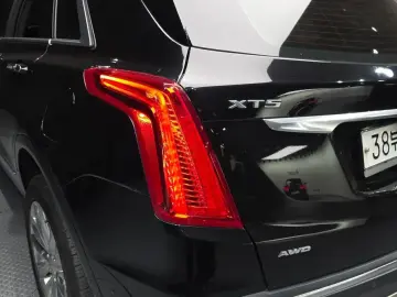 2019 Cadillac XT5 с пробегом 156 301 км