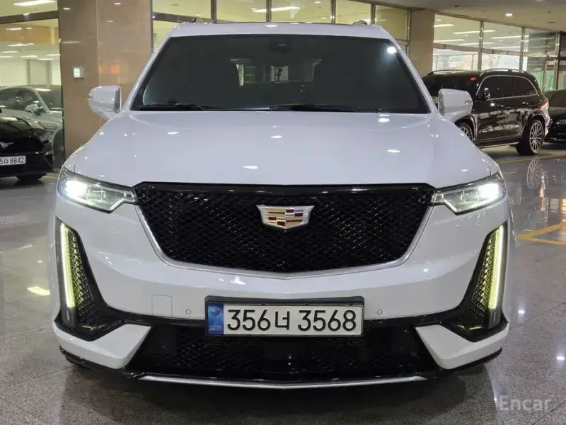 2020 Cadillac XT6 с пробегом 83 809 км