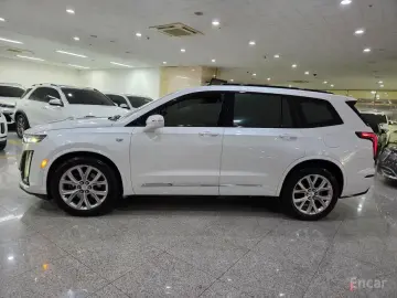 2020 Cadillac XT6 с пробегом 83 809 км