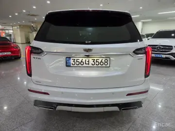 2020 Cadillac XT6 с пробегом 83 809 км
