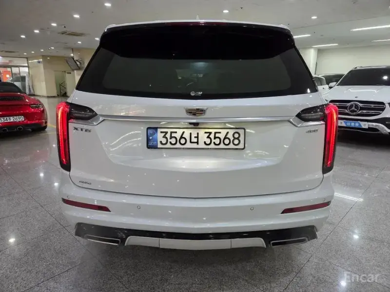 2020 Cadillac XT6 с пробегом 83 809 км