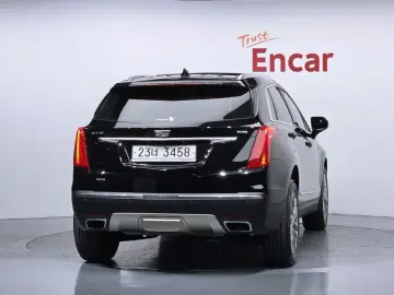 2019 Cadillac XT5 с пробегом 95 997 км