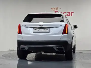2020 Cadillac XT5 с пробегом 83 241 км