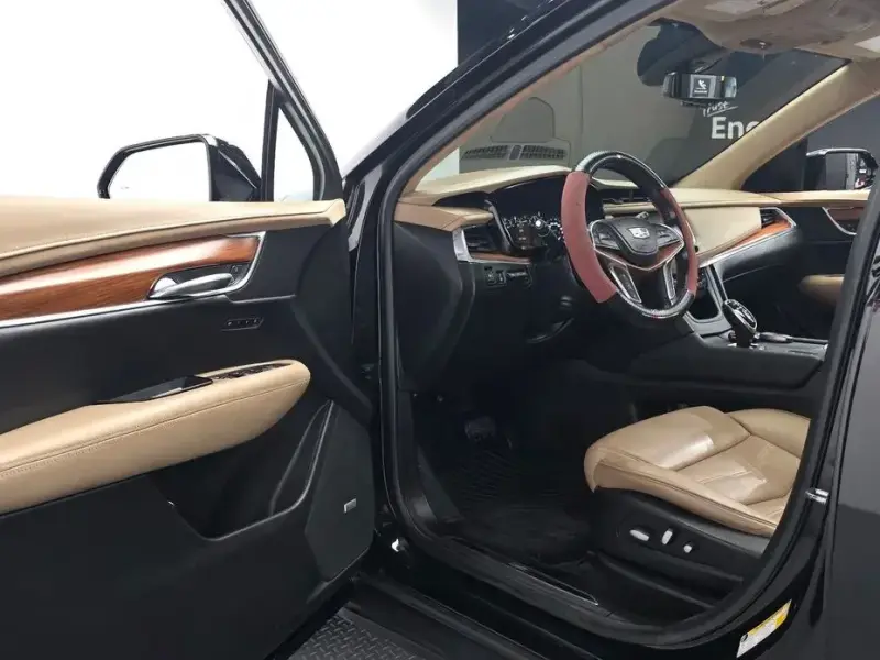 2019 Cadillac XT5 с пробегом 95 997 км