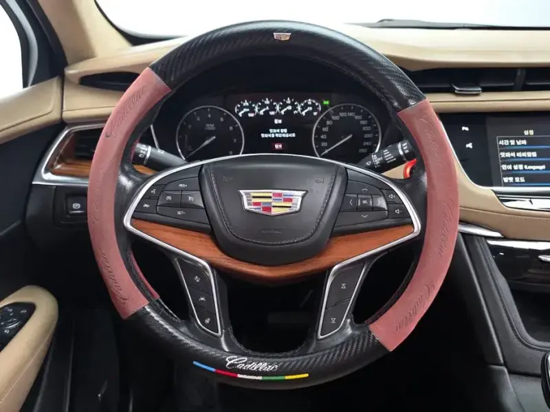 2019 Cadillac XT5 с пробегом 95 997 км