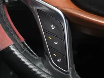 2019 Cadillac XT5 с пробегом 95 997 км