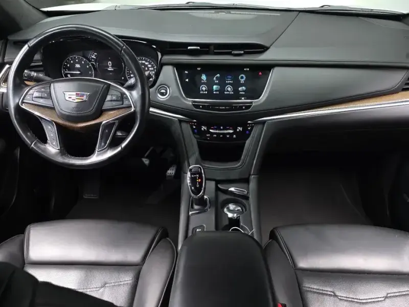 2019 Cadillac XT5 с пробегом 79 025 км