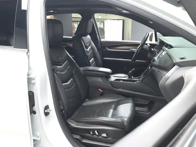 2019 Cadillac XT5 с пробегом 79 025 км