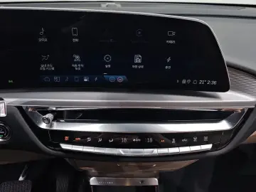 2024 Cadillac Lyriq с пробегом 9 650 км