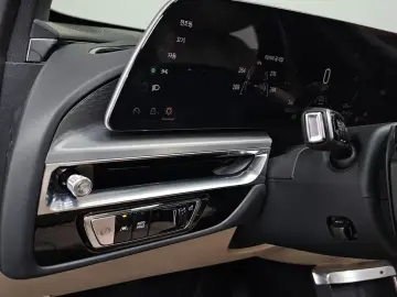 2024 Cadillac Lyriq с пробегом 9 650 км