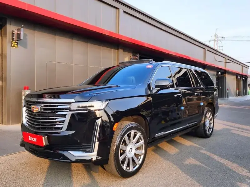 2022 Cadillac Escalade с пробегом 62 878 км