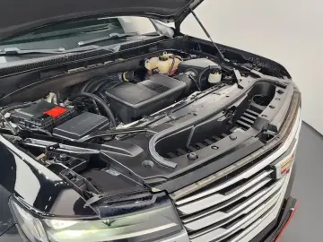 2022 Cadillac Escalade с пробегом 62 878 км