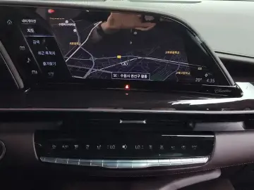 2023 Cadillac Escalade с пробегом 88 719 км