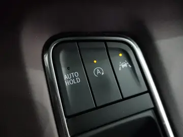 2023 Cadillac Escalade с пробегом 88 719 км