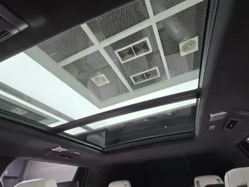 2025 Cadillac Escalade с пробегом 3 995 км