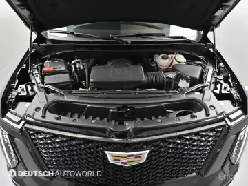 2025 Cadillac Escalade с пробегом 3 935 км
