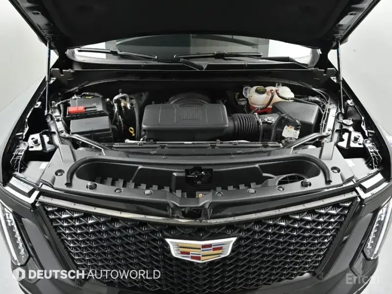 2025 Cadillac Escalade с пробегом 3 935 км