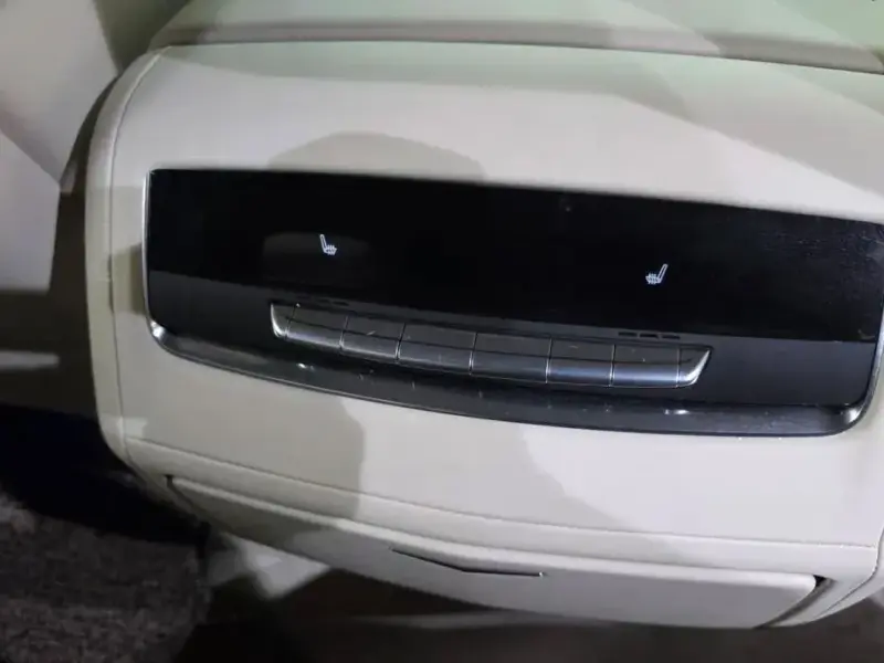 2021 Cadillac Escalade с пробегом 28 981 км
