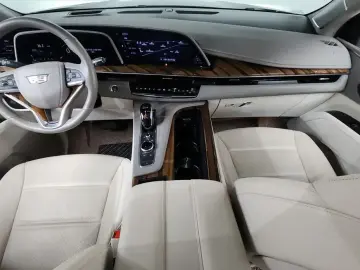 2022 Cadillac Escalade с пробегом 38 475 км