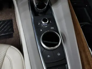 2022 Cadillac Escalade с пробегом 38 475 км