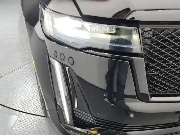 2022 Cadillac Escalade с пробегом 38 475 км