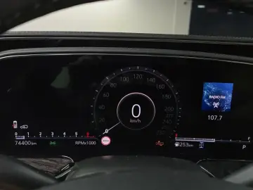 2021 Cadillac Escalade с пробегом 74 400 км