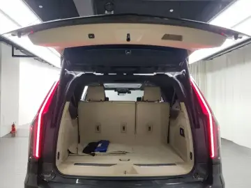 2021 Cadillac Escalade с пробегом 74 400 км