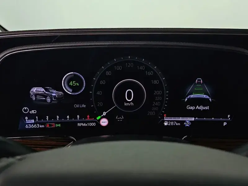 2022 Cadillac Escalade с пробегом 63 663 км