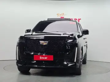 2023 Cadillac Escalade с пробегом 49 109 км