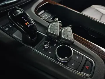 2022 Cadillac Escalade с пробегом 63 663 км