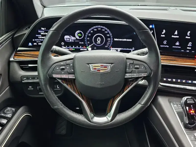 2022 Cadillac Escalade с пробегом 63 663 км