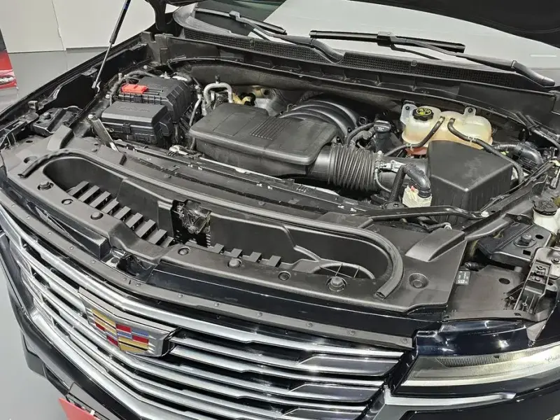 2022 Cadillac Escalade с пробегом 57 709 км