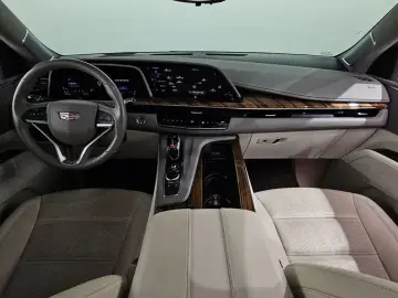 2022 Cadillac Escalade с пробегом 58 605 км