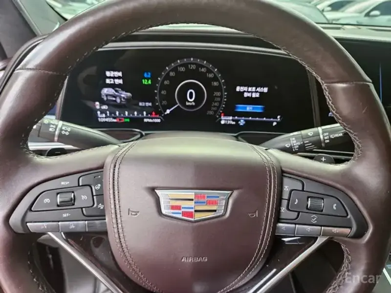 2021 Cadillac Escalade с пробегом 110 000 км