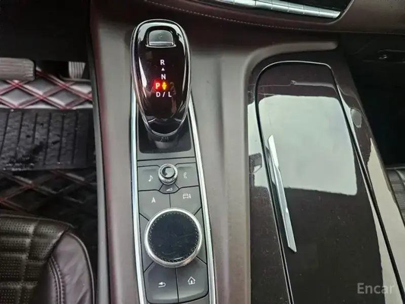 2021 Cadillac Escalade с пробегом 110 000 км