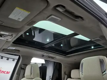 2025 Cadillac Escalade с пробегом 12 191 км
