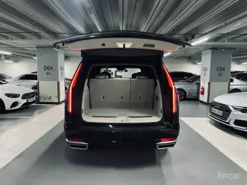 2022 Cadillac Escalade с пробегом 71 334 км