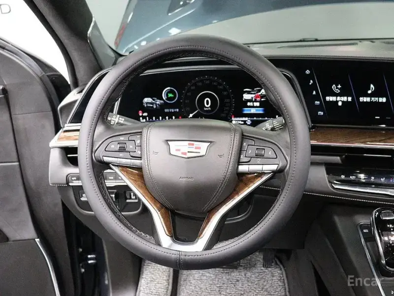 2021 Cadillac Escalade с пробегом 78 953 км
