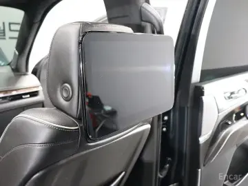 2021 Cadillac Escalade с пробегом 78 953 км