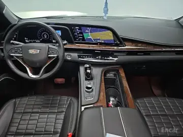 2022 Cadillac Escalade с пробегом 71 874 км