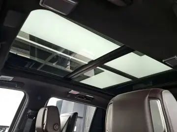 2022 Cadillac Escalade с пробегом 90 909 км