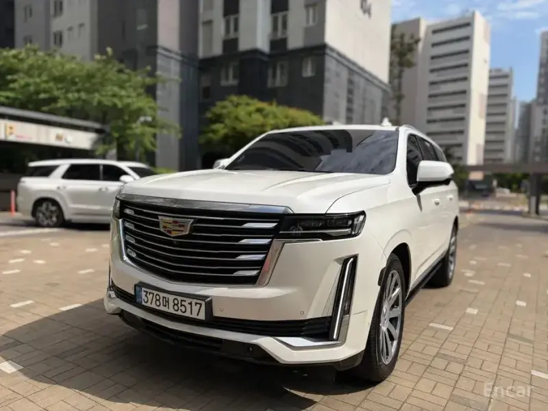 2022 Cadillac Escalade с пробегом 43 071 км
