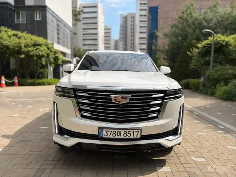 2022 Cadillac Escalade с пробегом 43 071 км