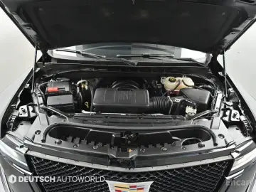 2023 Cadillac Escalade с пробегом 38 209 км