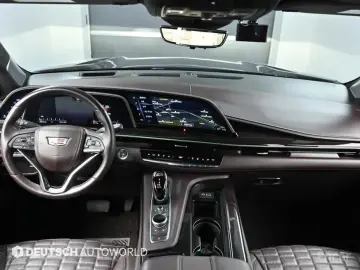 2023 Cadillac Escalade с пробегом 38 209 км