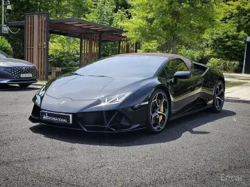 2020 Lamborghini Huracán с пробегом 9 100 км