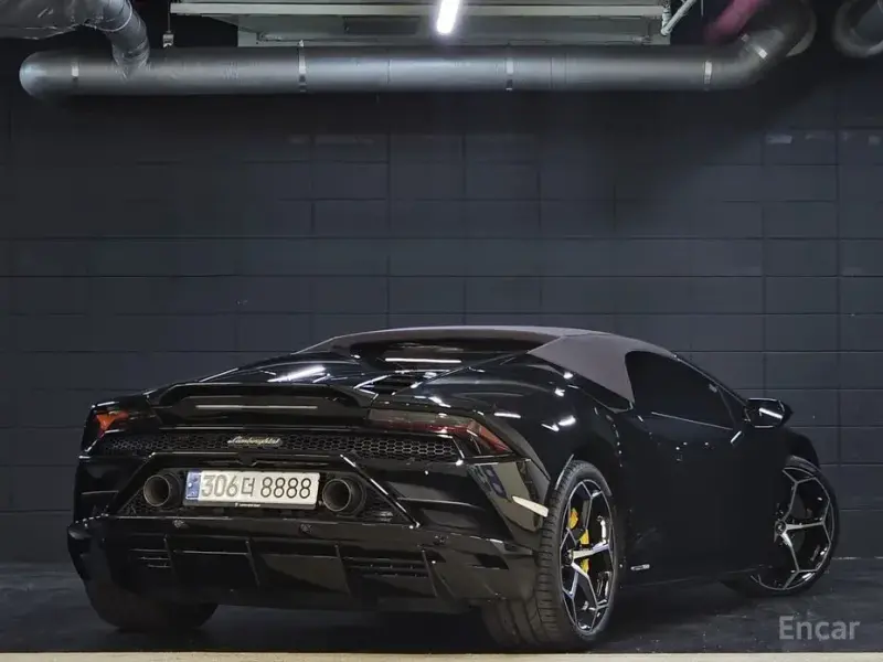 2020 Lamborghini Huracán с пробегом 9 100 км
