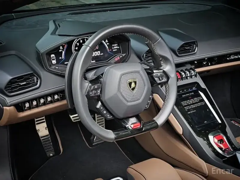 2020 Lamborghini Huracán с пробегом 9 100 км